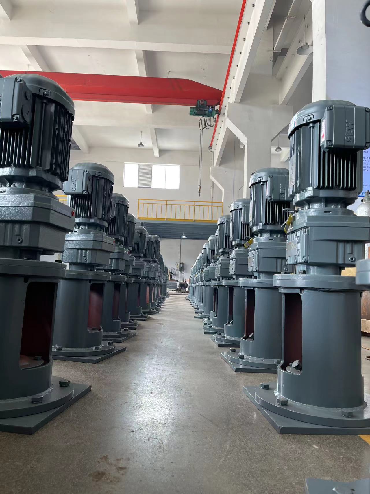 R系列斜齒輪減速機(jī)